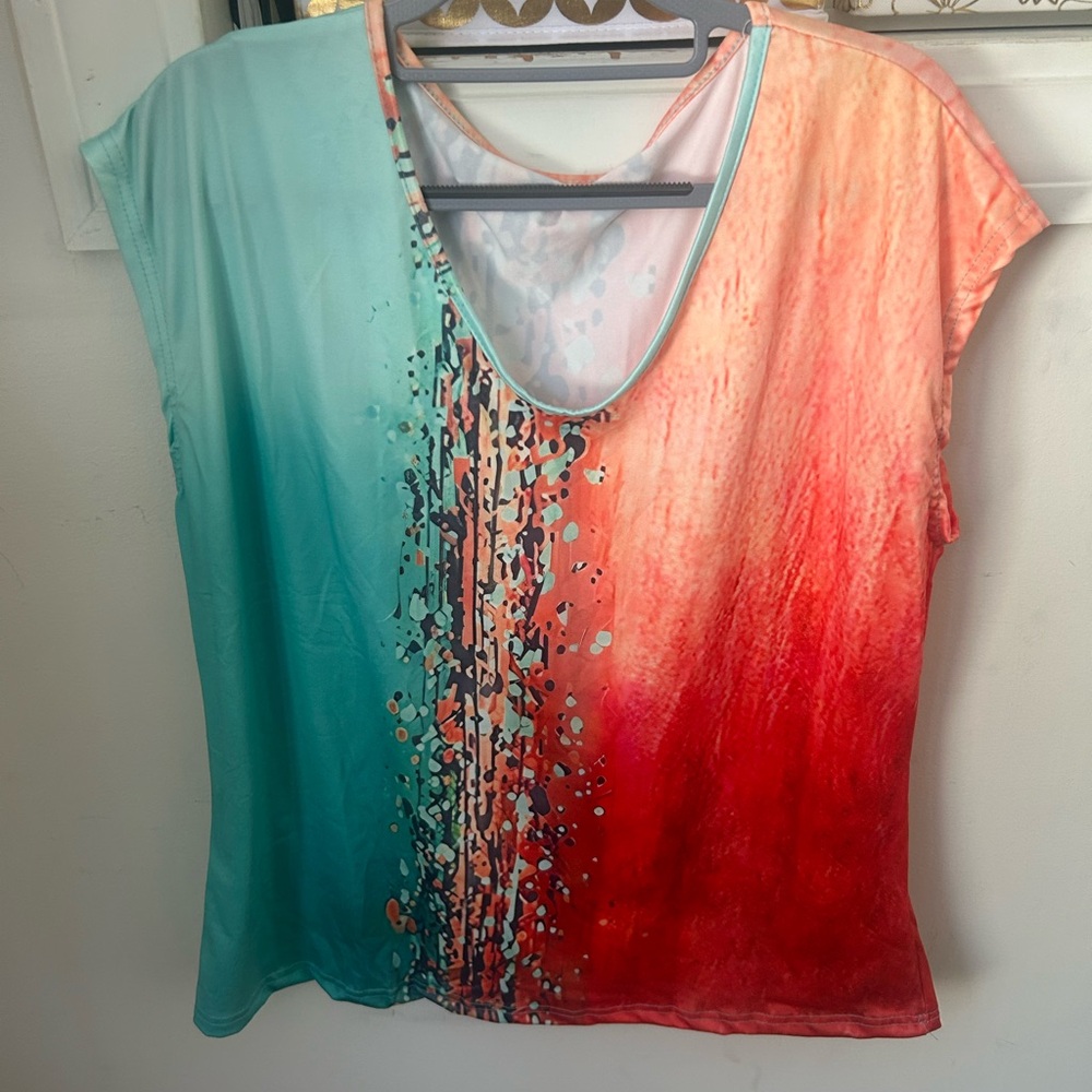 2 Women's Tops 2XL